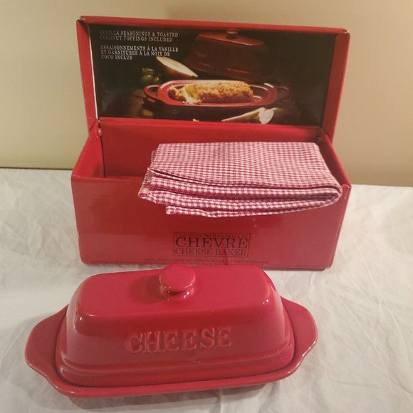 Gourmet Du Village Chevre Cheese Baker Stoneware Bistro Collection Red- Open Box - Picture 1 of 16